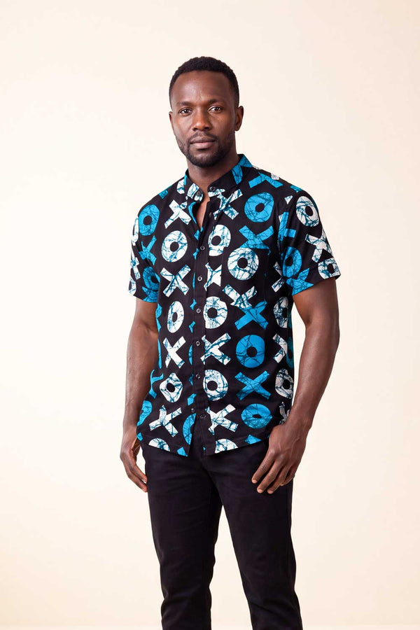 Chemise wax homme Anga motif batik bleu blanc et noir coupe droite