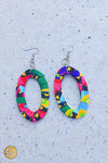 Boucles d’oreilles africaines ovales en wax – Fait main au Kenya