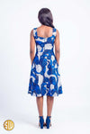 Robe patineuse en wax bleu et blanc – Mode ethnique chic