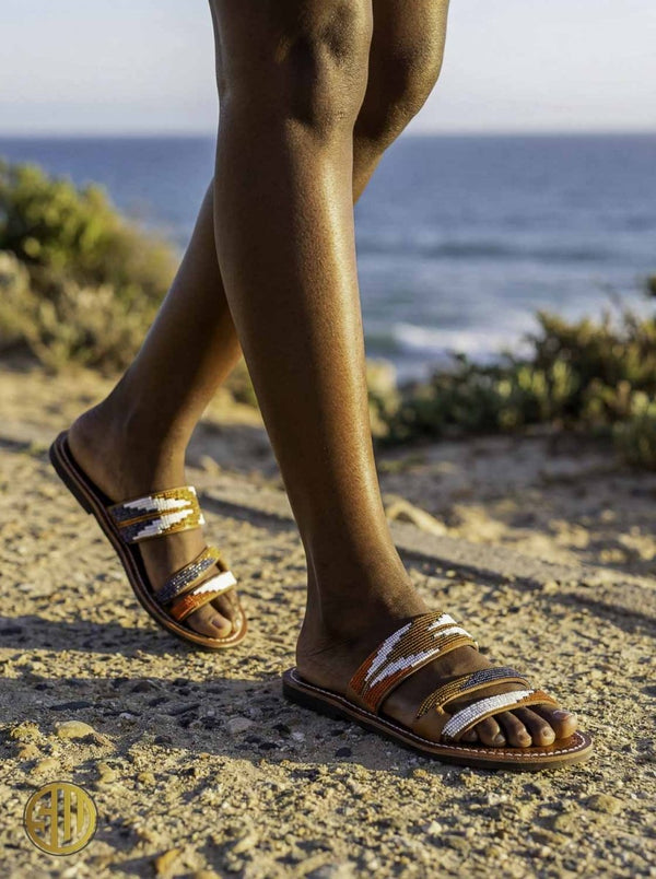 Sandales Massaï en cuir et perles – Fait main au Kenya