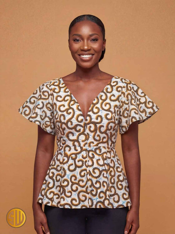 Top africain en wax élégant – Décolleté V & manches volantées