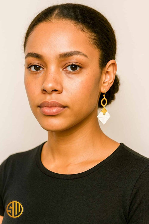 Boucles d’Oreilles “Massai” – Élégance Éthique & Design Géométrique