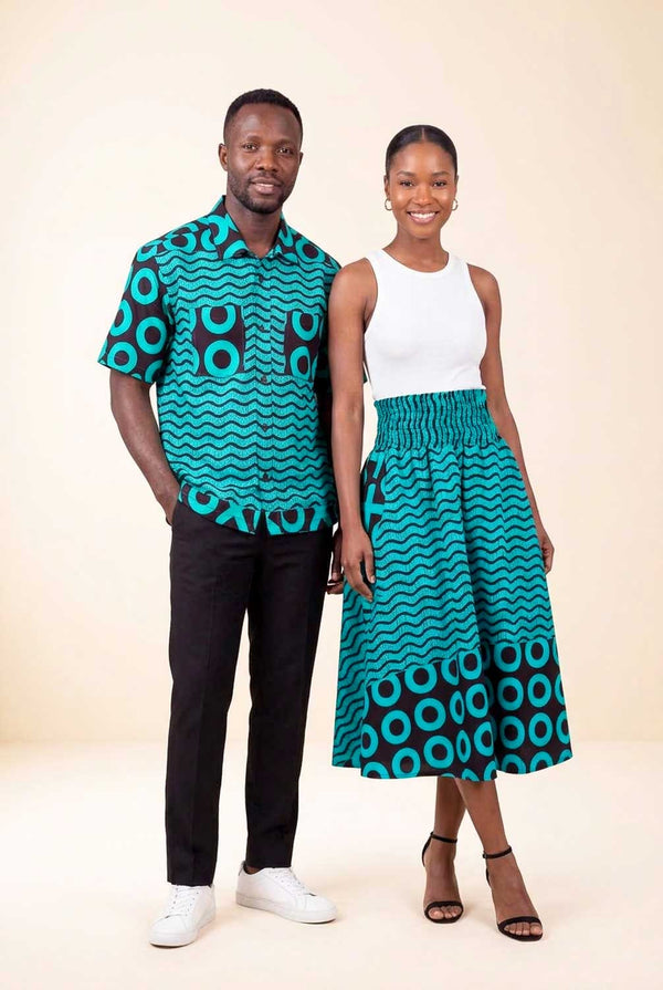 Ensemble couple wax assorti turquoise jupe africaine et chemise homme motif vagues